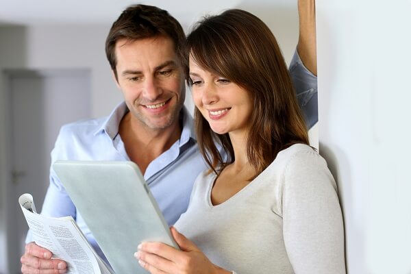 couples reading renovation policy
