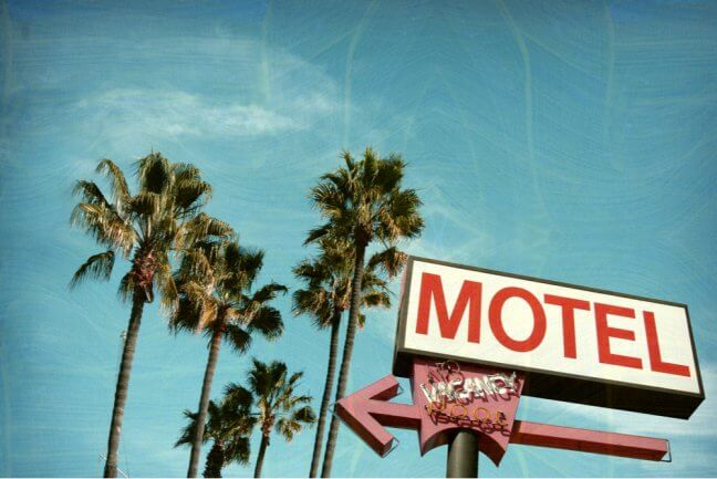 motel sign symbolising a range of motels available to compare