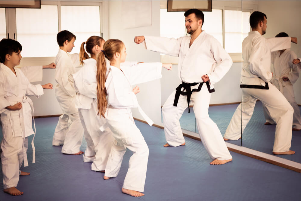 A karate class for kids.