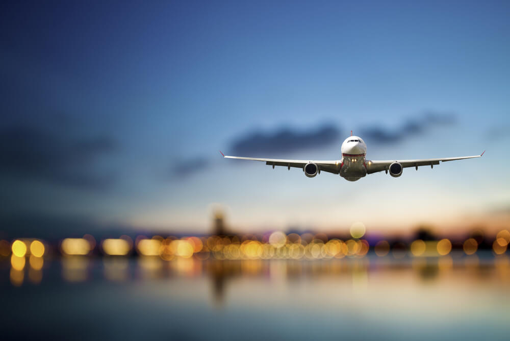 Plane flying from Australia to New Zealand