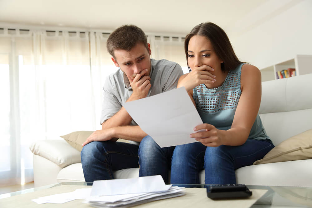 couple worried that they have fallen for an energy scam