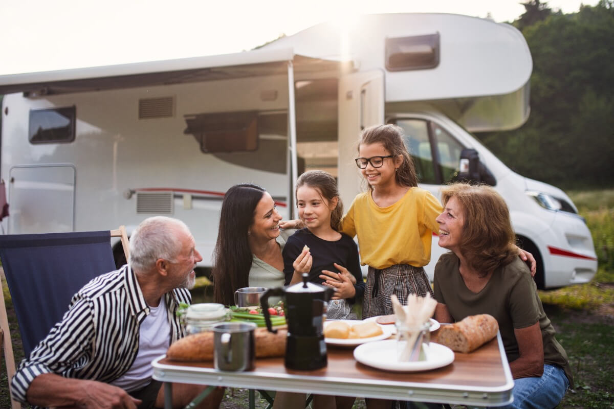 grey nomads with grandchildren