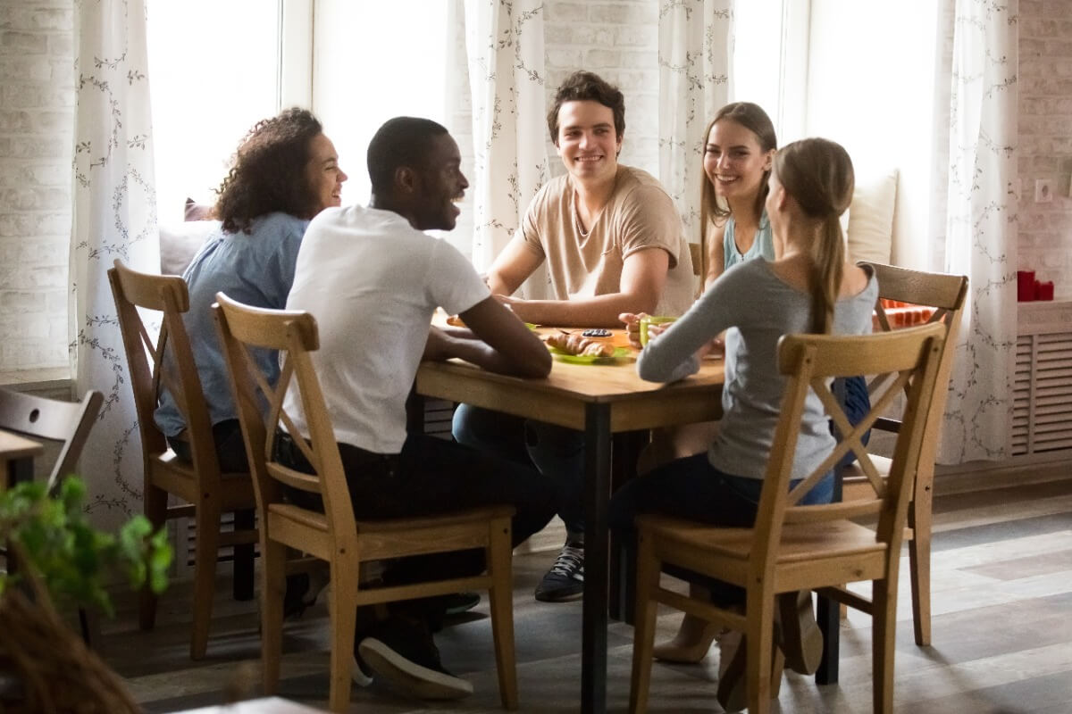 friends in share house after rents increased