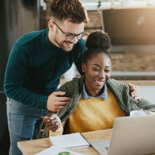couple comparing online home loans