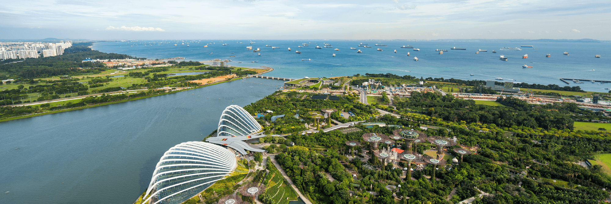 Singapore landscape with blue ocean